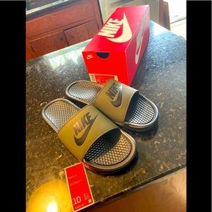 Nike Flip Flops